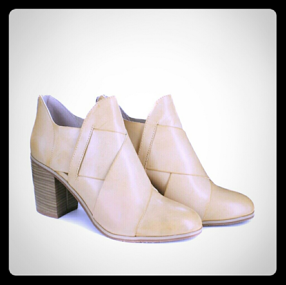 Vegan Azalea Booties-Brand New